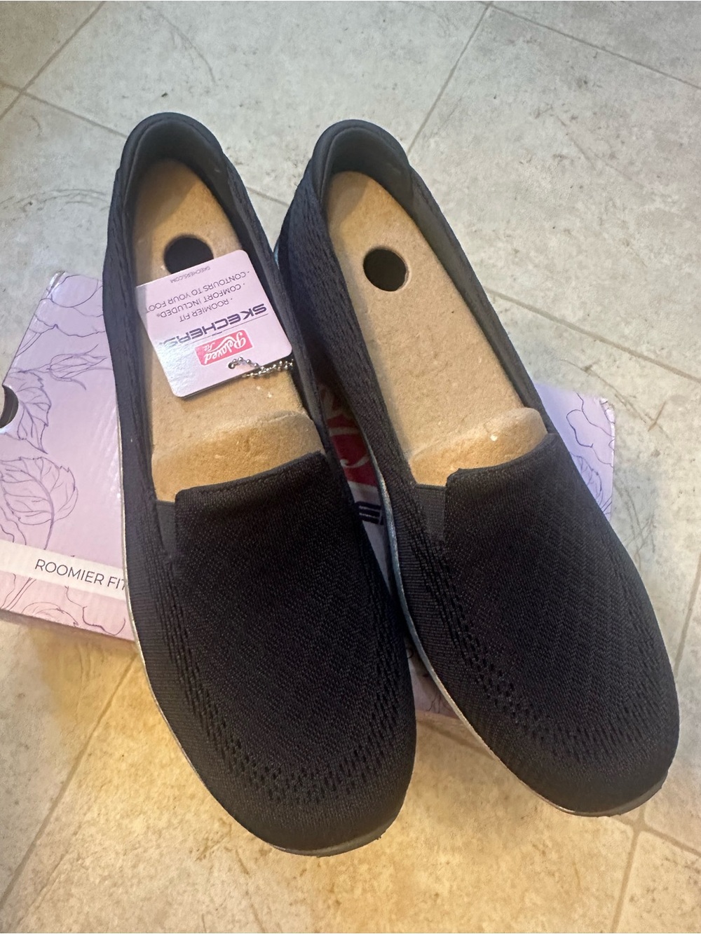 SKECHERS Women's Relaxed Fit Air Cooled Memory Foam Slip on Shoes Navy Size 11